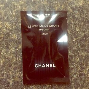 Le Volume De Chanel Mascara 10 noir